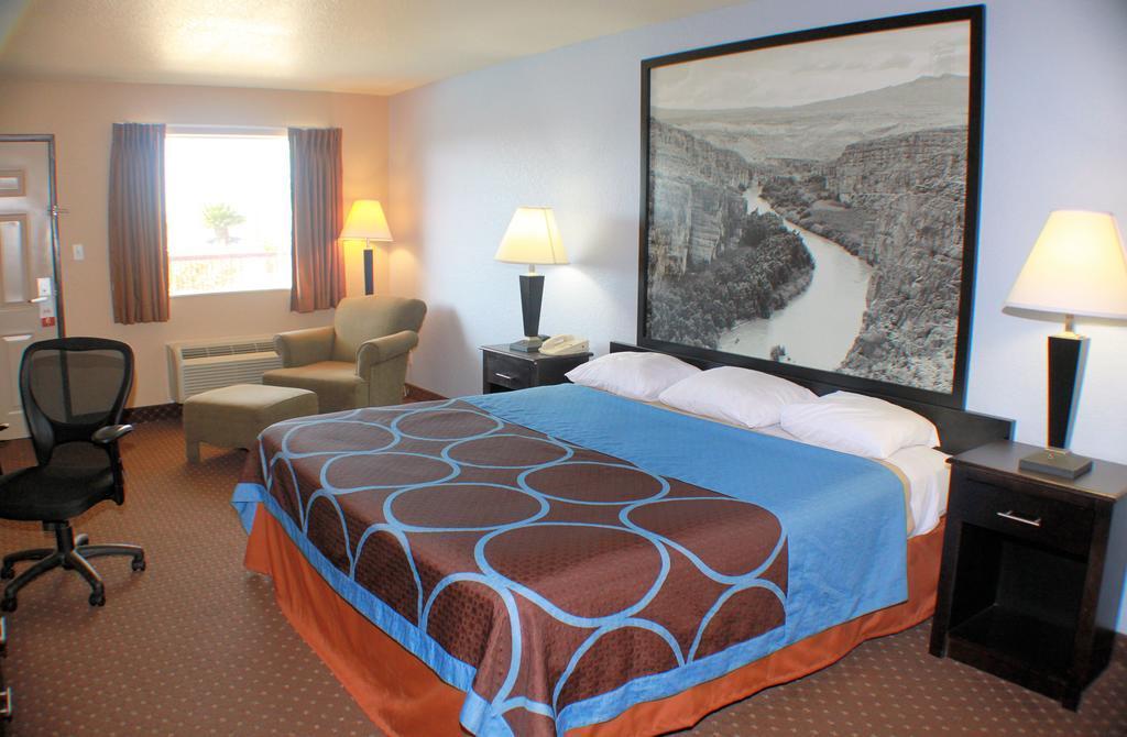Hill Country Inn & Suites - New Braunfels, Gruene Exterior foto